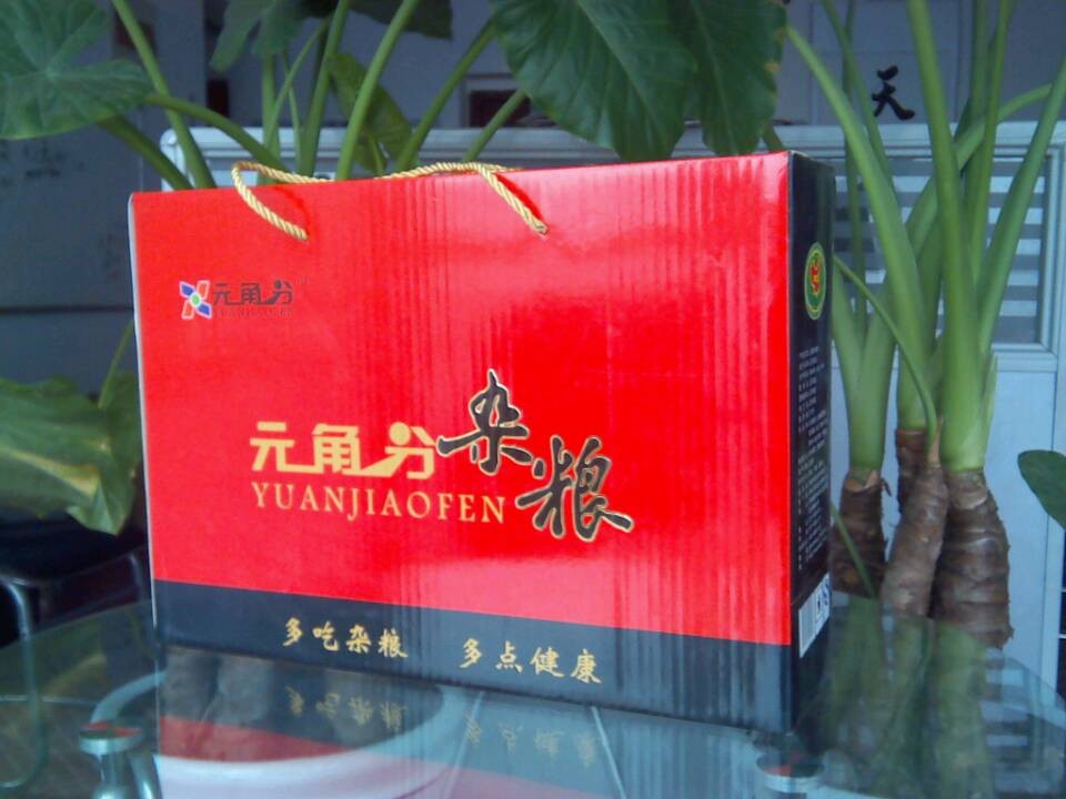 鄭州紙箱直銷(xiāo)廠(chǎng)家告訴你如何應對彩箱塌箱問(wèn)題